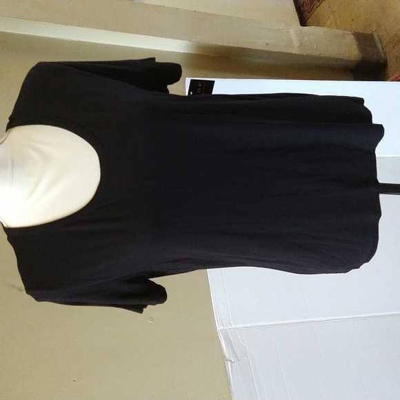 NWT. POOF New York short sleeve black rayon top. - Picture 1 of 4